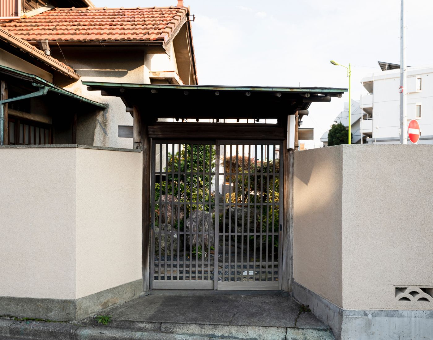 Modern Side Entrance Gate by Radha Krishna Enterprise