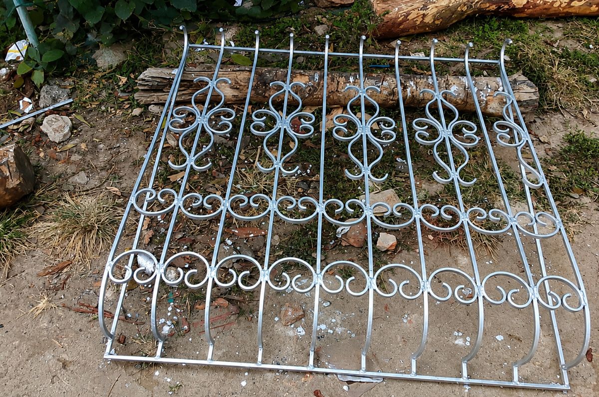 Fabricated Decorative Grill by Radha Krishna Enterprise